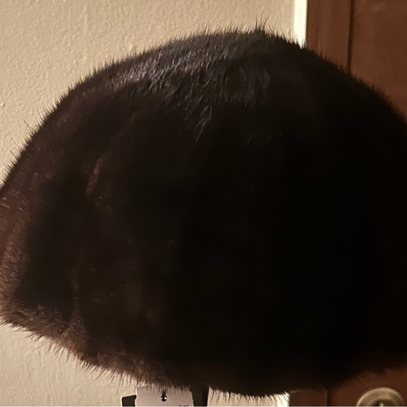 New With Tags, Brown Mink Fur Hat - Picture 2 of 6